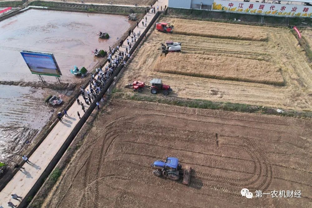 智能化農(nóng)機(jī)助力“天府糧倉”建設(shè)